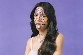 Olivia Rodrigo faz homenagem emocionante para Melissa Auf der Maur em show de 2026