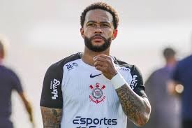 Bidu exalta volta de Memphis no Corinthians e planeja futuro na Seleção em 2026